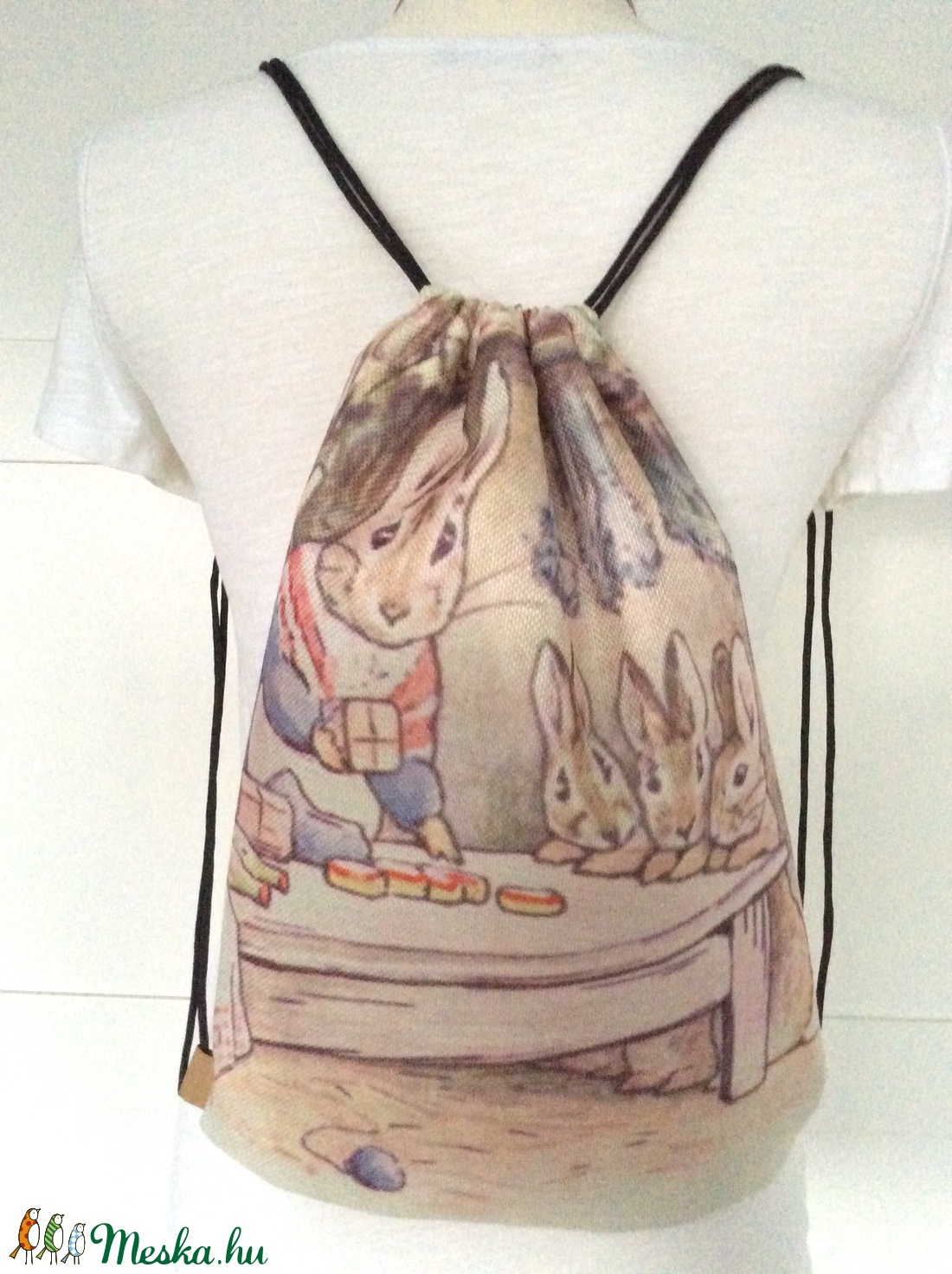 Beatrix Potter, nyuszi család mintás gymbag hátizsák, tornazsák - Artiroka design - - Meska.hu Beatrix Potter, nyuszi család mintás gymbag hátizsák, tornazsák - Artiroka design - - Meska.hu