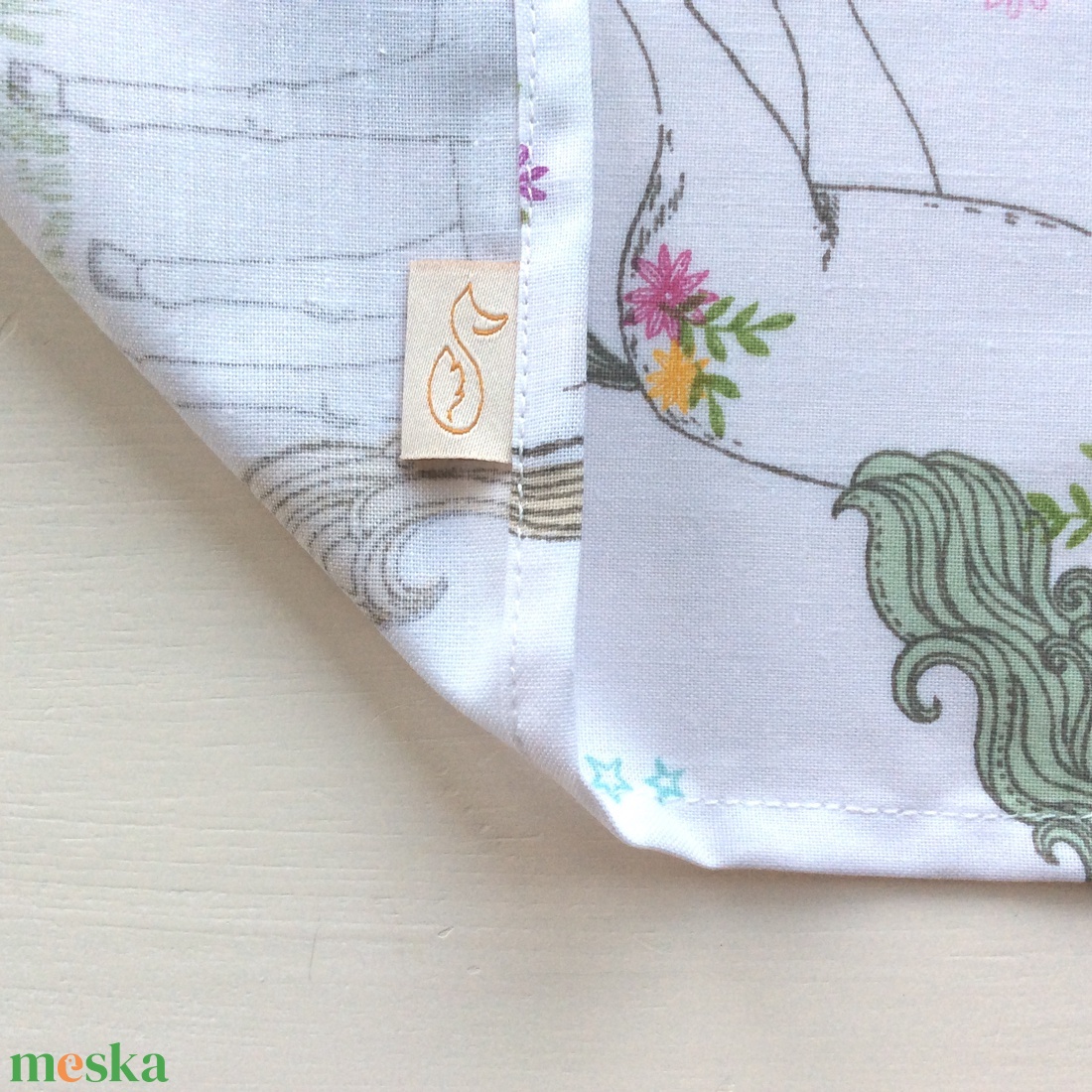 Hímzett, Unikornis mintás pamut textil zsebkendő -  - Artiroka design - szépségápolás - egészségmegőrzési kellékek - Meska.hu