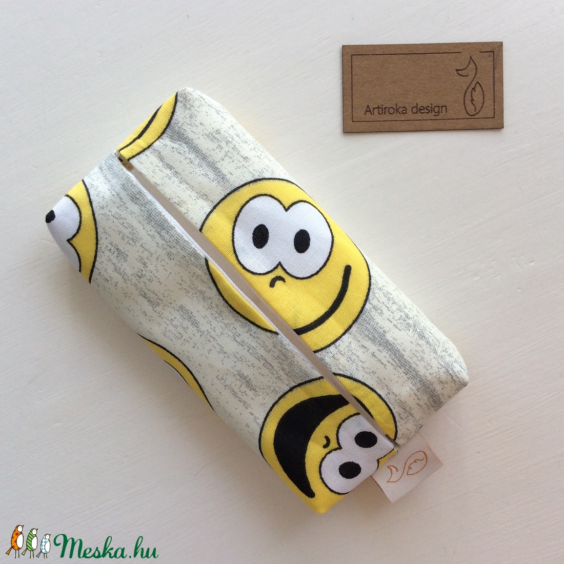 Mosoly és vizipaci mintás, bélelt papírzsebkendő tartó - Artiroka design - - Meska.hu Mosoly és vizipaci mintás, bélelt papírzsebkendő tartó - Artiroka design - - Meska.hu
