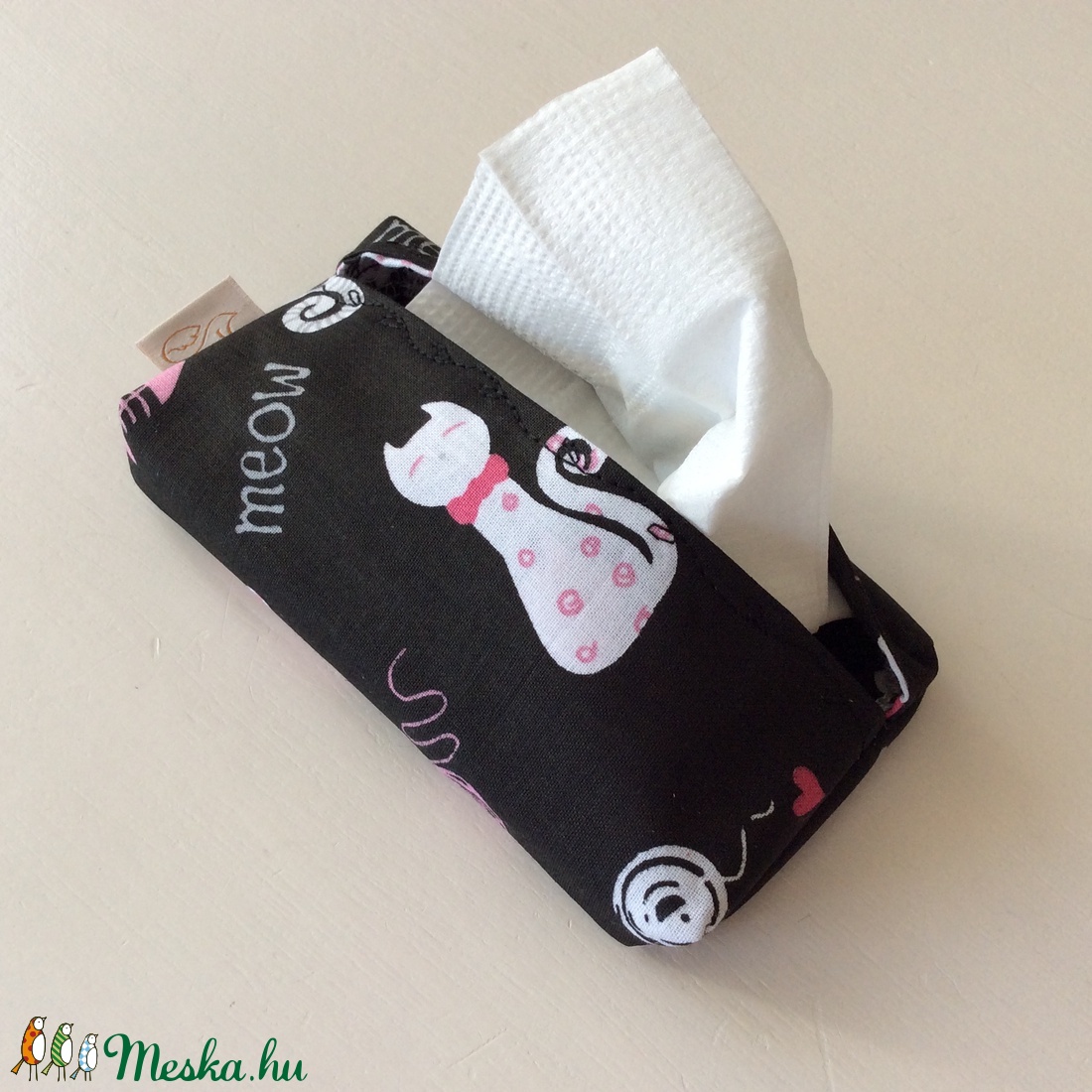 Fekete cica mintás bélelt papírzsebkendő tartó - Artiroka design - - Meska.hu Fekete cica mintás bélelt papírzsebkendő tartó - Artiroka design - - Meska.hu