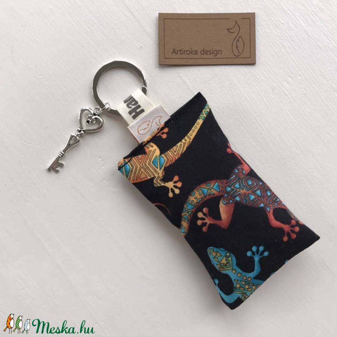 Gekko mintás kulcstartó - Artiroka design - - Meska.hu Gekko mintás kulcstartó - Artiroka design - - Meska.hu