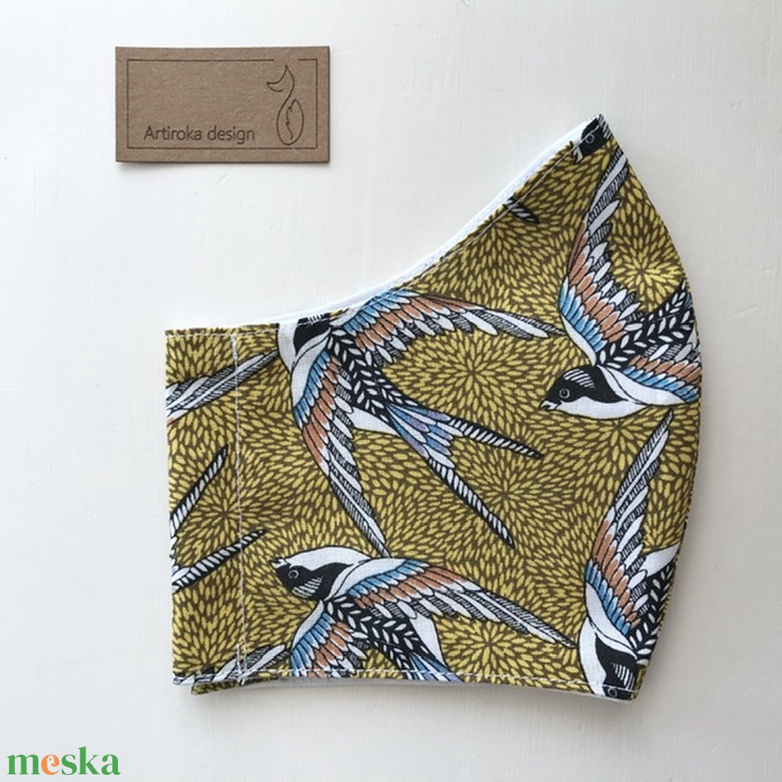 Fecske madár a búzatábla felett - mintás szájmaszk, maszk, arcmaszk - Artiroka design -  - Meska.hu