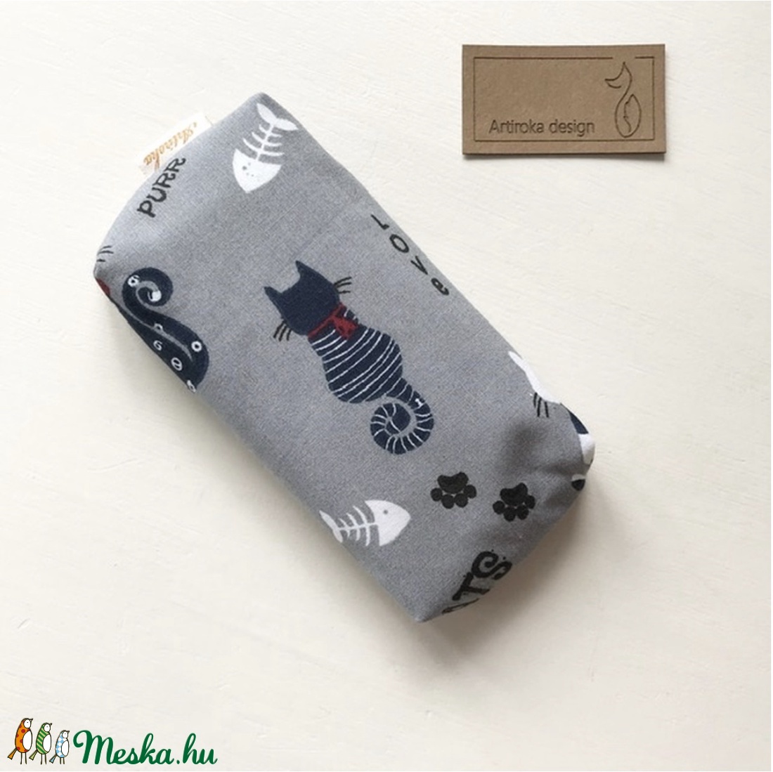 Szürke cica mintás bélelt papírzsebkendő tartó - Artiroka design - táska & tok - pénztárca & más tok - zsebkendőtartó tok - Meska.hu