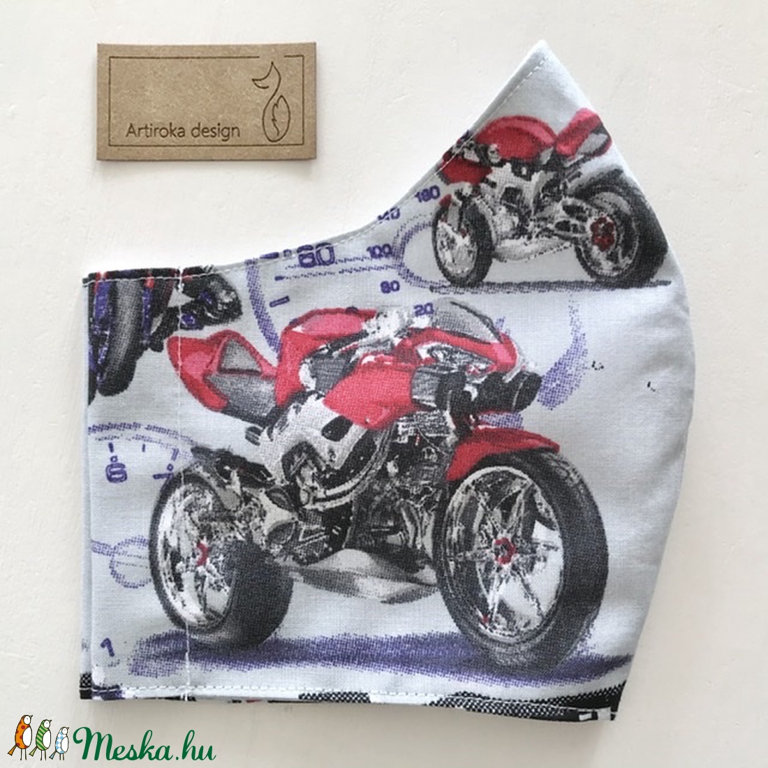Szürke alapon piros motor mintás maszk, arcmaszk, szájmaszk  - Artiroka design -  - Meska.hu