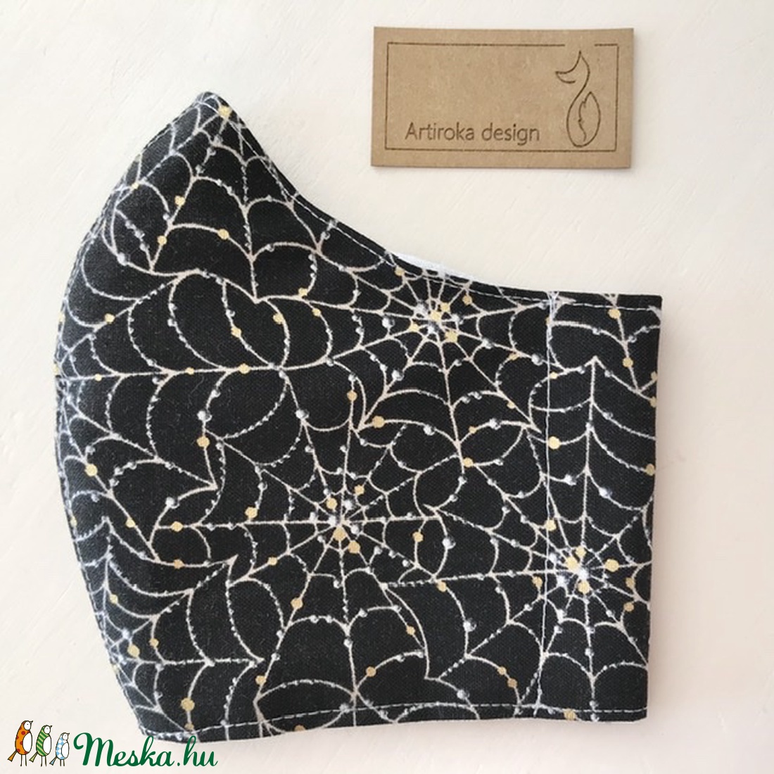 Éjszakai pókháló, aranyló esőcseppekkel - prémium minőségű arcmaszk, szájmaszk S méretben  -   Artiroka design - férfi & uniszex - férfi & uniszex - Meska.hu