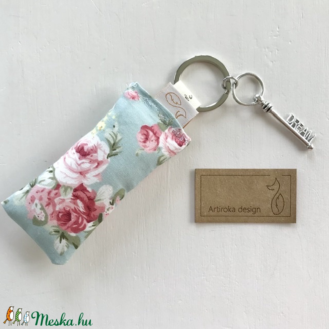 Angol rózsás, türkisz mintás kulcstartó, álom ( dream ) kulcs díszítéssel - Artiroka design - táska & tok - kulcstartó & táskadísz - kulcstartó - Meska.hu Angol rózsás, türkisz mintás kulcstartó, álom ( dream ) kulcs díszítéssel - Artiroka design - táska & tok - kulcstartó & táskadísz - kulcstartó - Meska.hu