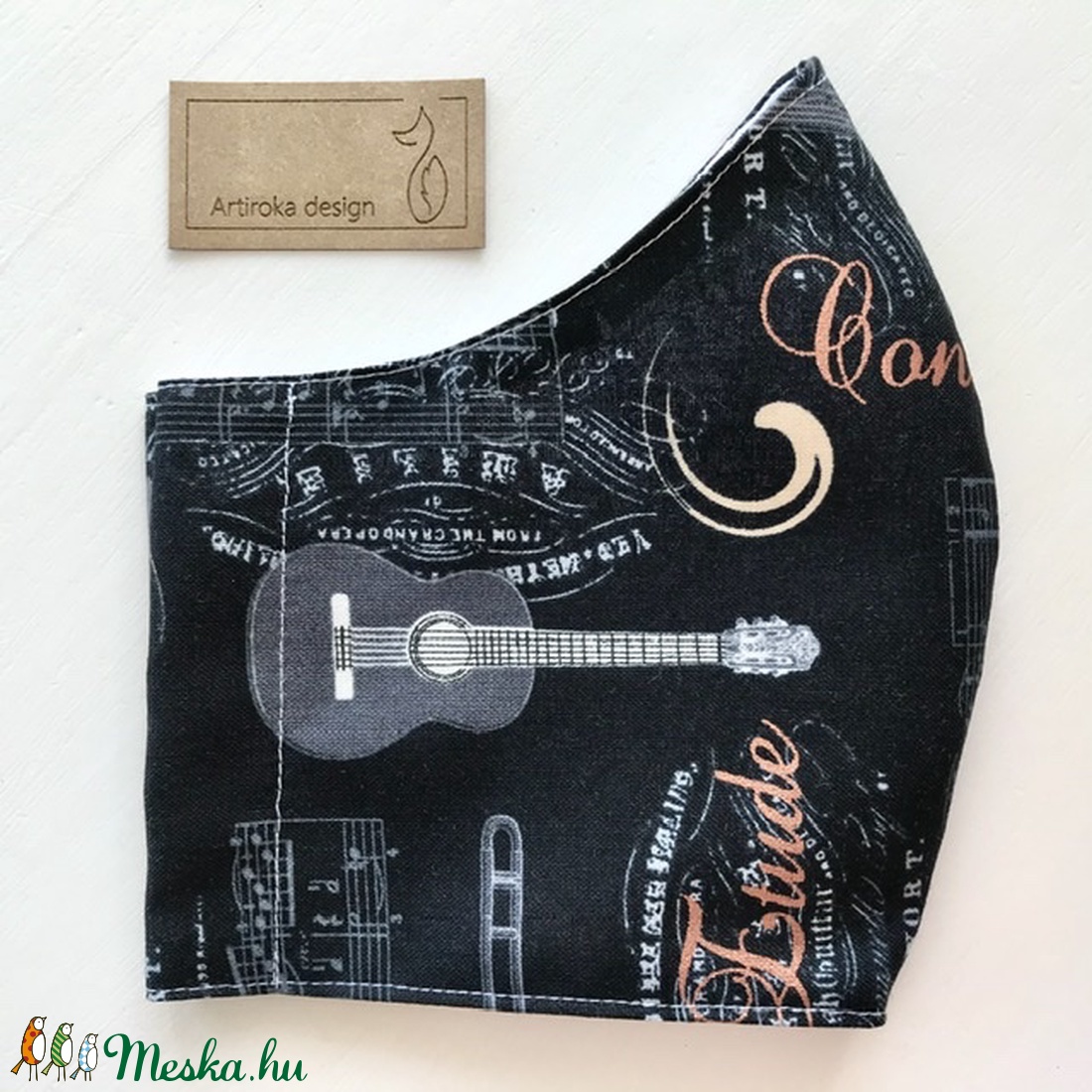 Gitár és kotta mintás, prémium arcmaszk, szájmaszk, maszk - koncert - zene - Artiroka design - férfi & uniszex - férfi & uniszex - Meska.hu