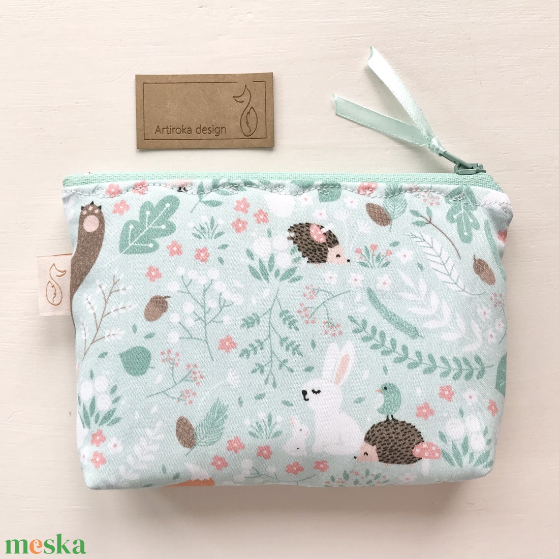 Erdő lakói, róka és nyuszi mintás, irattartó pénztárca - Artiroka design - táska & tok - pénztárca & más tok - pénztárca - Meska.hu Erdő lakói, róka és nyuszi mintás, irattartó pénztárca - Artiroka design - táska & tok - pénztárca & más tok - pénztárca - Meska.hu