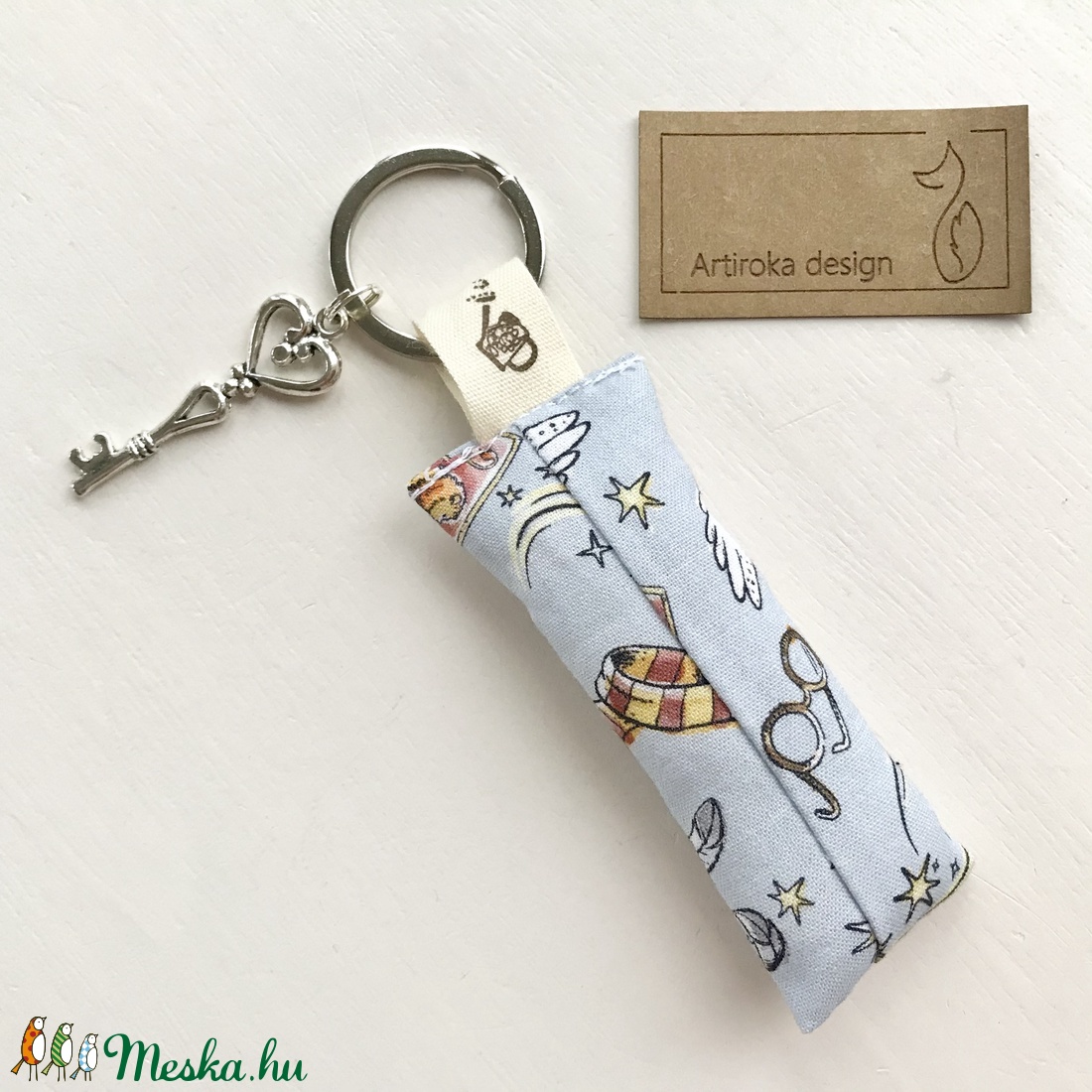 Hedvig bagoly a Harry Potter könyvből - kulcstartó, kis vintage kulccsal - Artiroka design - táska & tok - kulcstartó & táskadísz - kulcstartó - Meska.hu Hedvig bagoly a Harry Potter könyvből - kulcstartó, kis vintage kulccsal - Artiroka design - táska & tok - kulcstartó & táskadísz - kulcstartó - Meska.hu