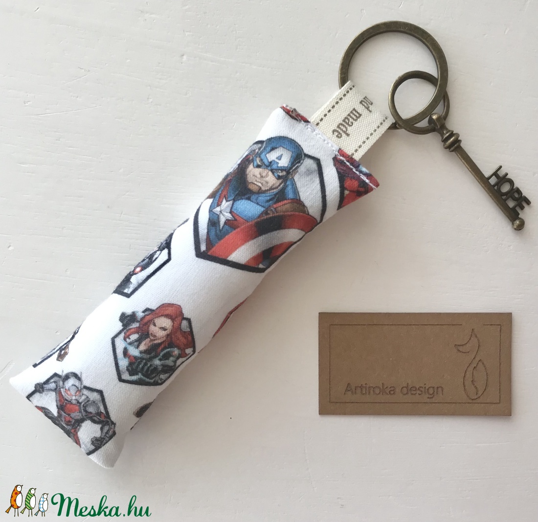 Marvel hősök kulcstartó HOPE azaz remény vintage kulcs medállal - Artiroka design - táska & tok - kulcstartó & táskadísz - kulcstartó - Meska.hu Marvel hősök kulcstartó HOPE azaz remény vintage kulcs medállal - Artiroka design - táska & tok - kulcstartó & táskadísz - kulcstartó - Meska.hu