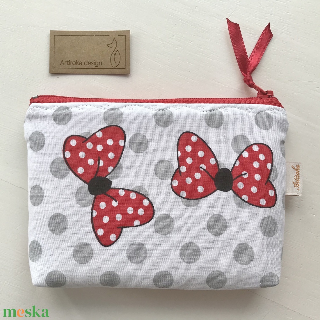 Pöttyös, piros masni mintás irattartó pénztárca - Artiroka design - táska & tok - pénztárca & más tok - Meska.hu Pöttyös, piros masni mintás irattartó pénztárca - Artiroka design - táska & tok - pénztárca & más tok - Meska.hu