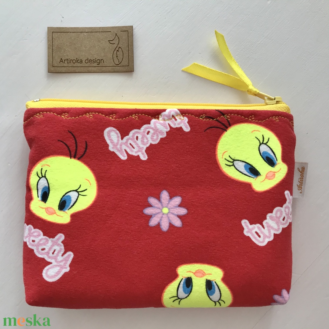 Piros színű, Csőrike mintás, irattartó, pénztárca - Tweety  - Artiroka design  - táska & tok - pénztárca & más tok - kártyatartó & irattartó - Meska.hu