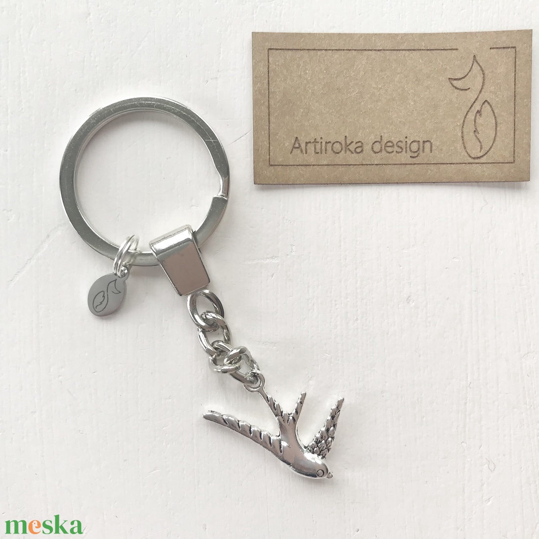 Fecske madár kulcstartó - Artiroka design - táska & tok - kulcstartó & táskadísz - kulcstartó - Meska.hu Fecske madár kulcstartó - Artiroka design - táska & tok - kulcstartó & táskadísz - kulcstartó - Meska.hu