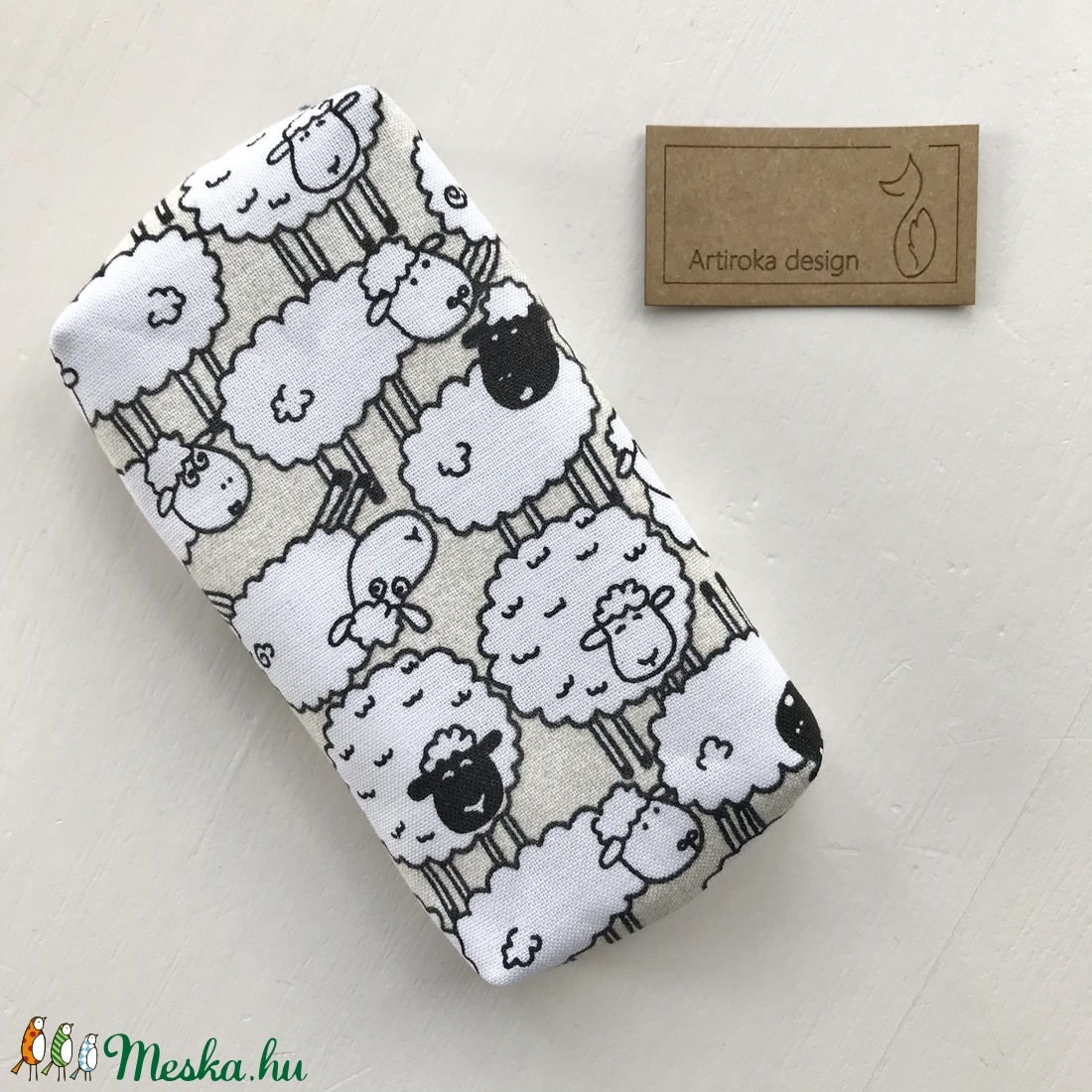 Bárány mintás bélelt papírzsebkendő tartó - Artiroka design - táska & tok - pénztárca & más tok - zsebkendőtartó - Meska.hu Bárány mintás bélelt papírzsebkendő tartó - Artiroka design - táska & tok - pénztárca & más tok - zsebkendőtartó - Meska.hu