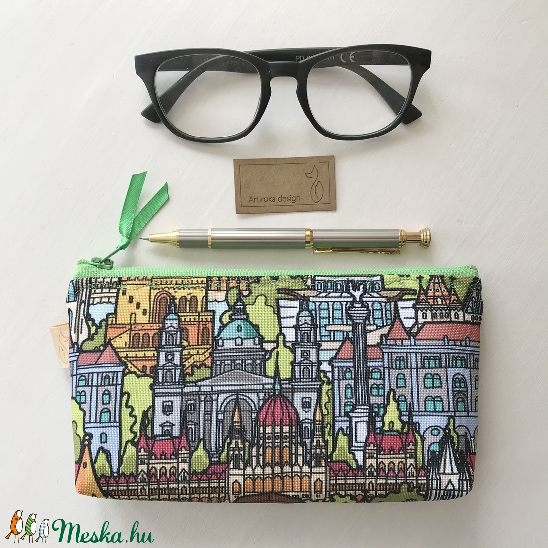 Budapest te csodás! - Parlament, Bazilika, Halászbástya mintás VÍZLEPERGETŐS szemüvegtok, tolltartó - Artiroka design - táska & tok - neszesszer - Meska.hu Budapest te csodás! - Parlament, Bazilika, Halászbástya mintás VÍZLEPERGETŐS szemüvegtok, tolltartó - Artiroka design - táska & tok - neszesszer - Meska.hu