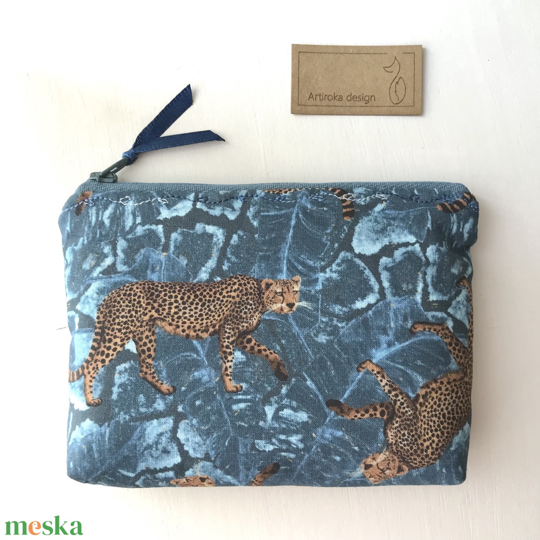 Leopárd mintás irattartó pénztárca kék színben - Artiroka design - táska & tok - pénztárca & más tok - pénztárca - Meska.hu Leopárd mintás irattartó pénztárca kék színben - Artiroka design - táska & tok - pénztárca & más tok - pénztárca - Meska.hu