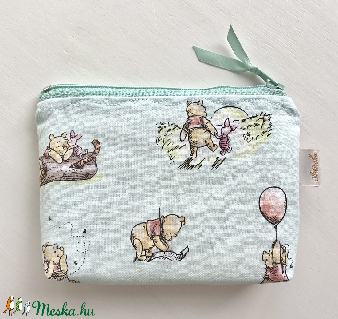 Micimackó, Füles és Malacka mintás, pasztell zöld színű irattartó pénztárca, neszesszer - Winnie de Pooh - táska & tok - pénztárca & más tok - pénztárca - Meska.hu Micimackó, Füles és Malacka mintás, pasztell zöld színű irattartó pénztárca, neszesszer - Winnie de Pooh - táska & tok - pénztárca & más tok - pénztárca - Meska.hu