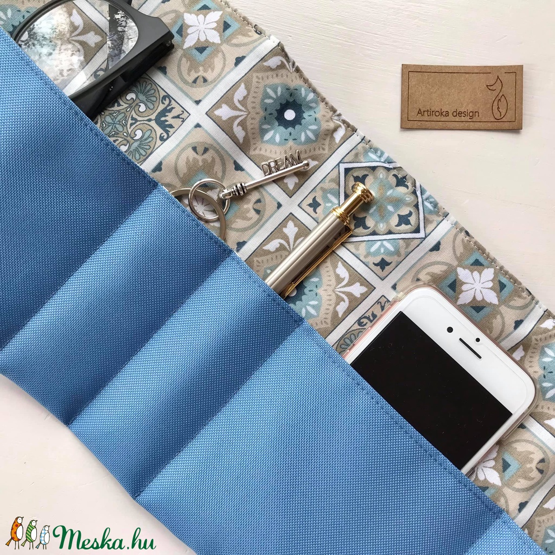 Kék cementlap mintás táska rendszerező, táskarendező  -  Artiroka design  - táska & tok - kézitáska & válltáska - belső rendező - Meska.hu
