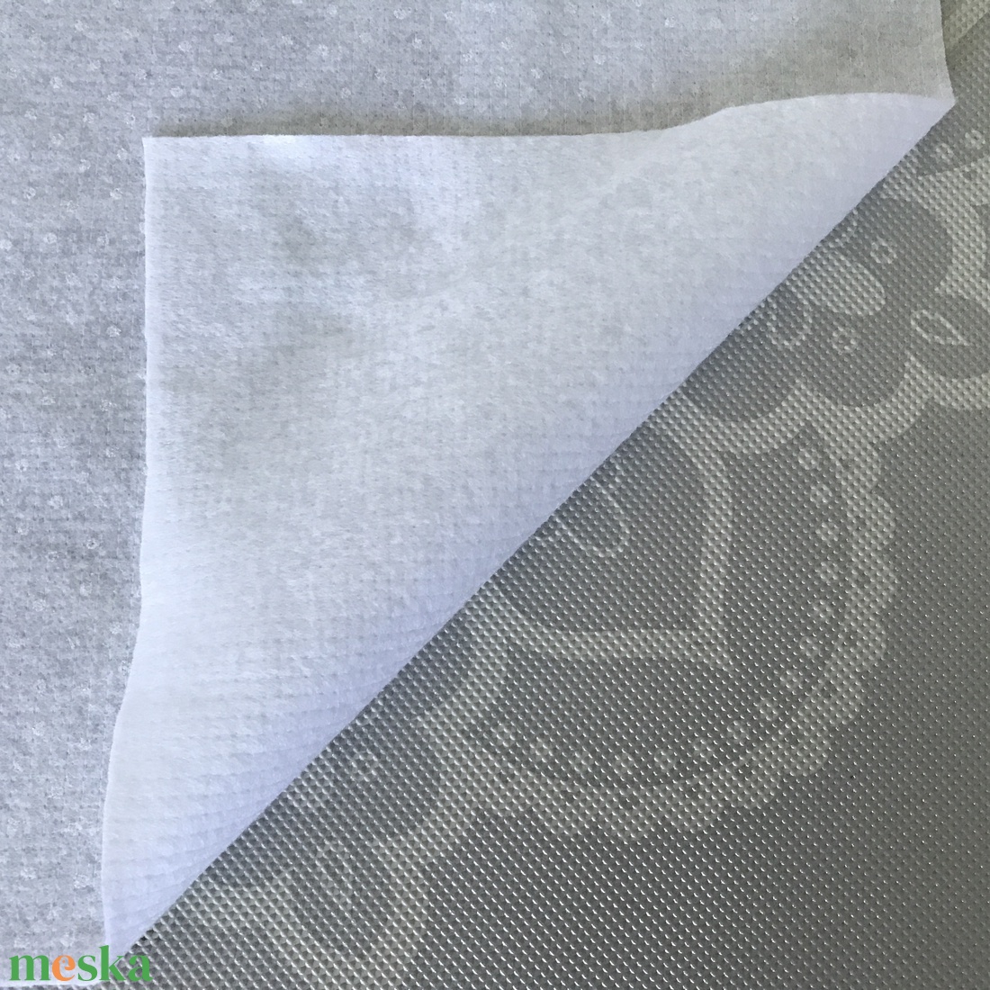 Ragasztós felületű textil bélés, merevítő - Mesedoboz - kellékek & szerszámok - méteráru - pamut - Meska.hu Ragasztós felületű textil bélés, merevítő - Mesedoboz - kellékek & szerszámok - méteráru - pamut - Meska.hu