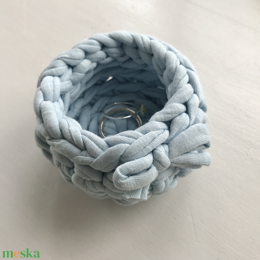 Kis gyűrűtartó kosár masnival - otthon & életmód - tárolás & rendszerezés - tárolókosár - Meska.hu