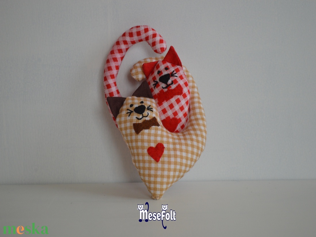 Valentin napi cicusok - otthon & életmód - dekoráció - dísztárgy - Meska.hu