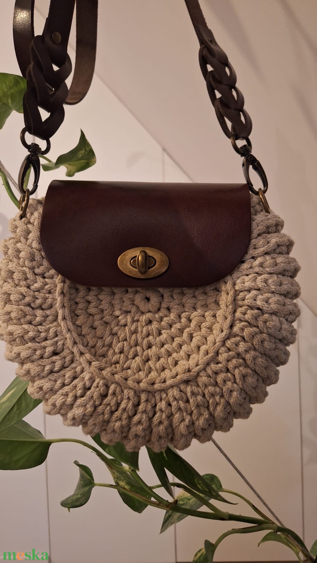 Horgolt oreo crossbody táska - táska & tok - kézitáska & válltáska - vállon átvethető táska - Meska.hu