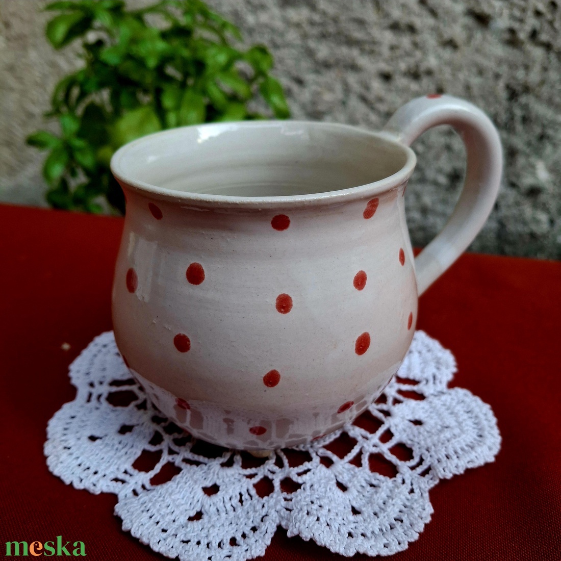 Pöttyös bögre - félporcelán - otthon & életmód - konyhafelszerelés, tálalás - tálalás - bögre & csésze - Meska.hu Pöttyös bögre - félporcelán - otthon & életmód - konyhafelszerelés, tálalás - tálalás - bögre & csésze - Meska.hu
