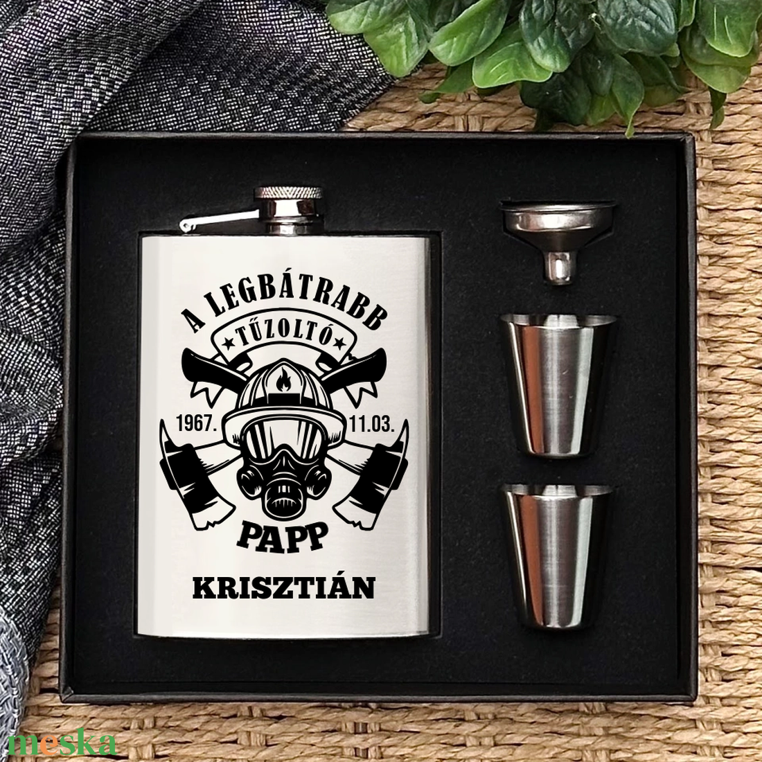 Ajándék tűzoltónak neves flaska szett - otthon & életmód - konyhafelszerelés, tálalás - flaska, csatos üveg - Meska.hu Ajándék tűzoltónak neves flaska szett - otthon & életmód - konyhafelszerelés, tálalás - flaska, csatos üveg - Meska.hu