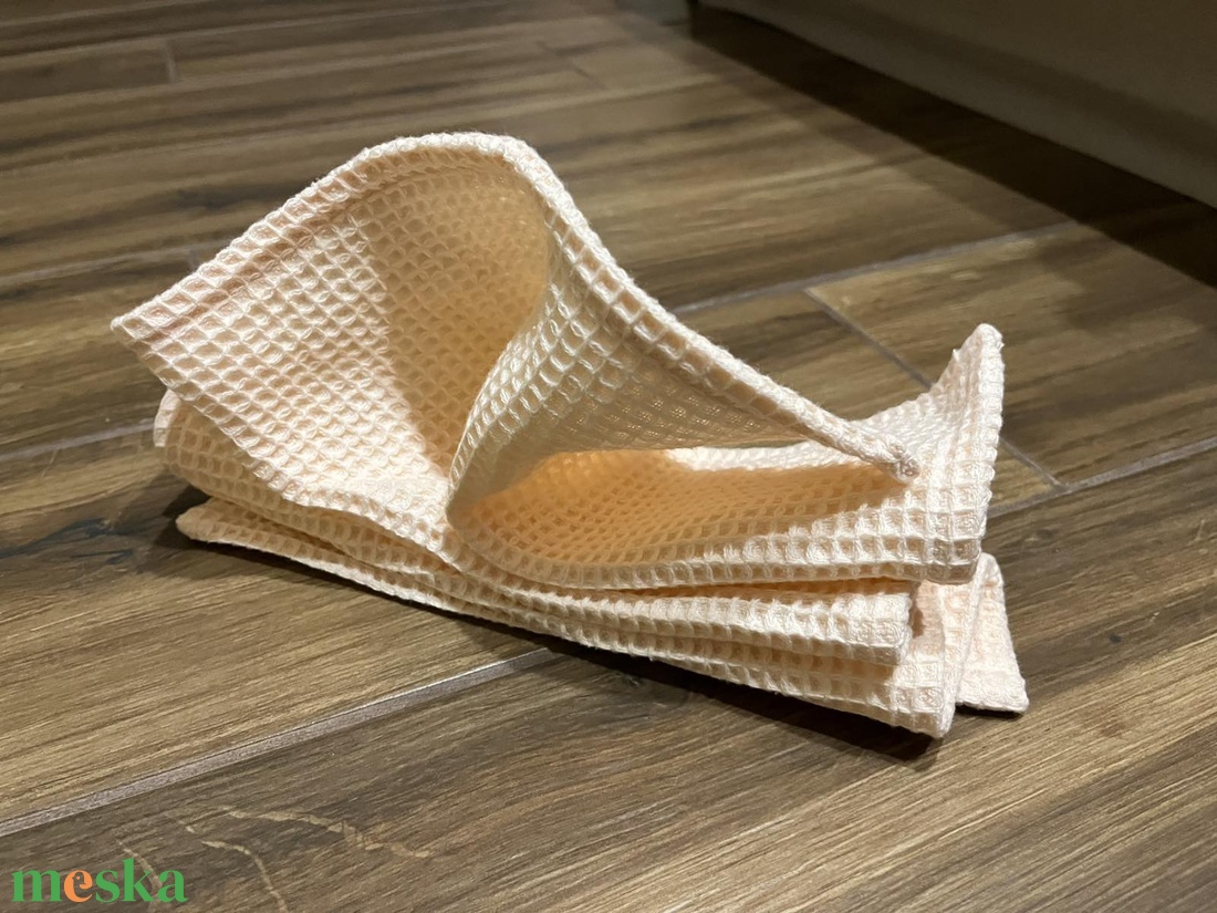 Törlőkendő  -  - Meska.hu