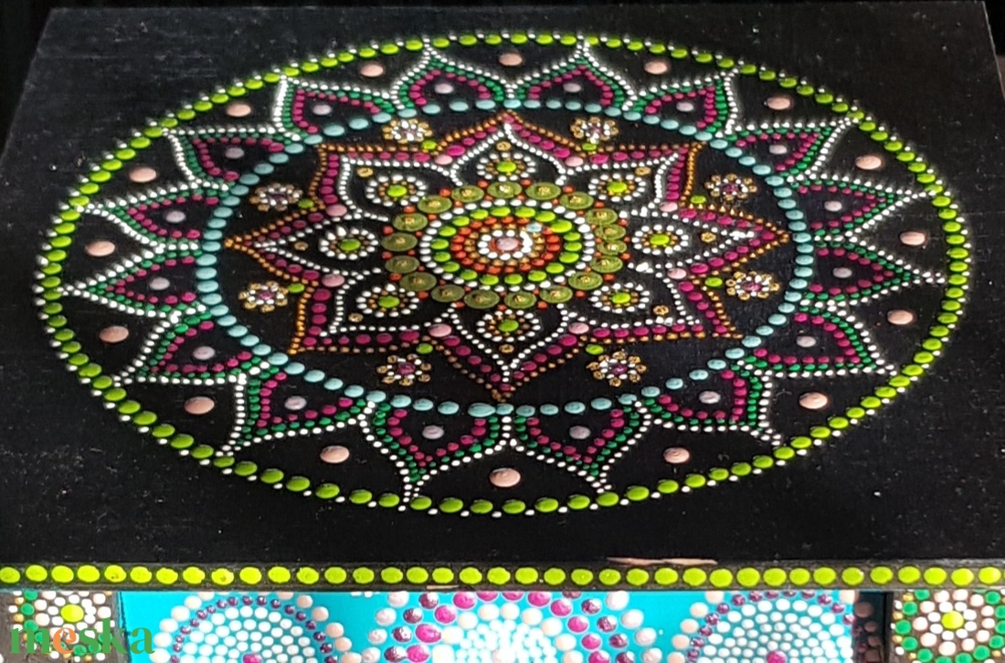 Színes mandala lakásdekoráció - otthon & lakás - bútor - szék & fotel - Meska.hu Színes mandala lakásdekoráció - otthon & lakás - bútor - szék & fotel - Meska.hu