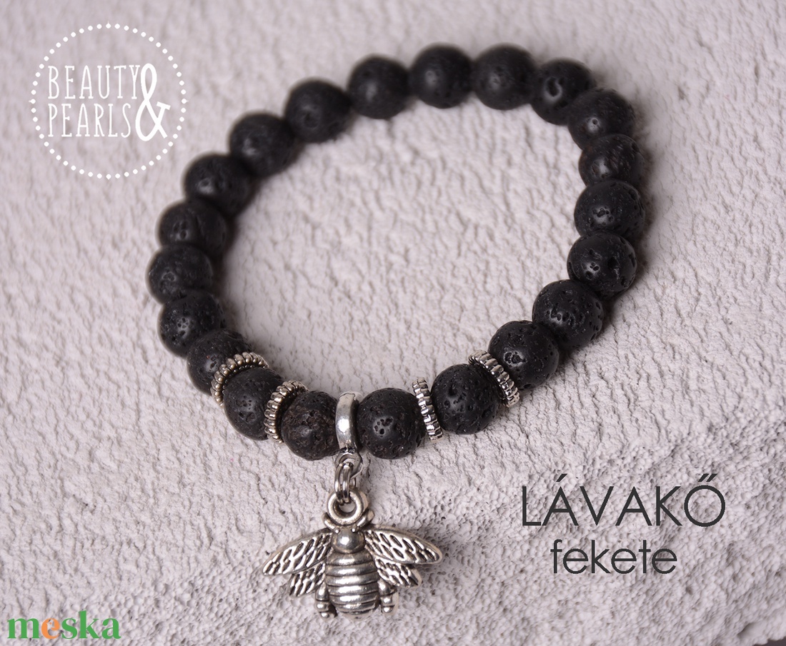 Fekete LÁVAKŐ 8 mm BEE charmmal - ékszer - karkötő - ásványkarkötő - Meska.hu Fekete LÁVAKŐ 8 mm BEE charmmal - ékszer - karkötő - ásványkarkötő - Meska.hu