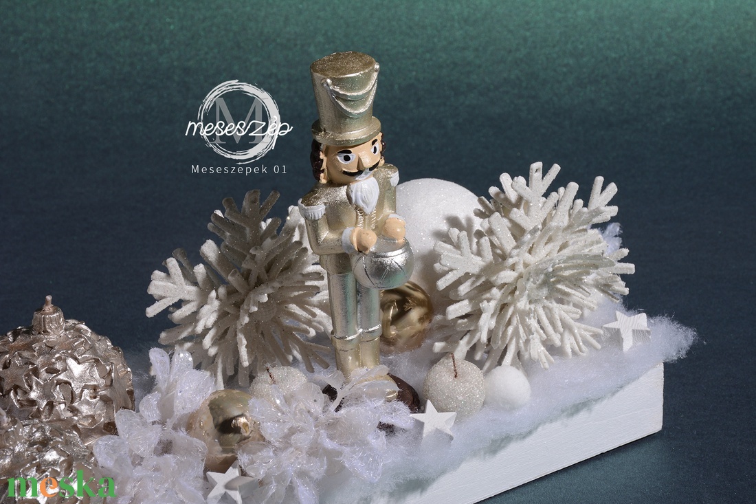 Diótörő elegáns asztaldísz - karácsony - adventi díszek - adventi asztaldísz - Meska.hu