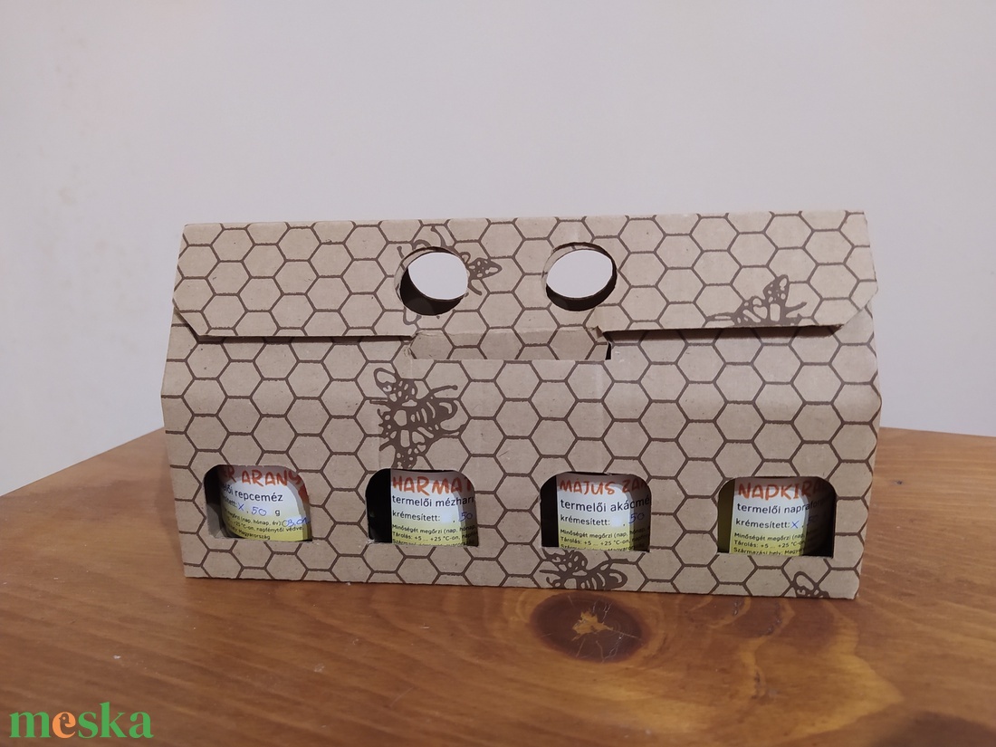 4 x 50 g méz méhsejtmintás díszcsomagolásban - élelmiszer - méz & propolisz - Meska.hu