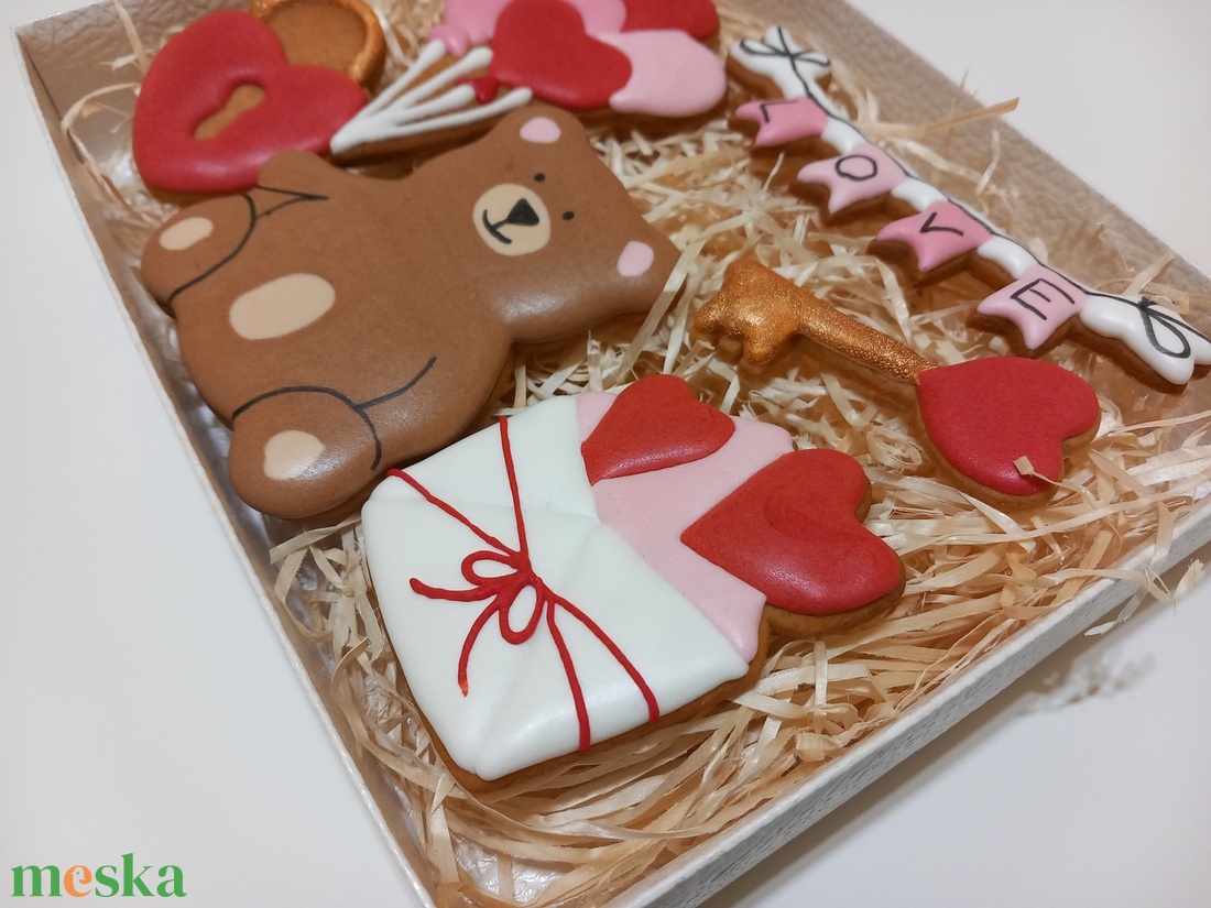 Valentin-napi Mézeskalács Box - Szerelmes levél Macival szett - otthon & életmód - konyhafelszerelés, tálalás - sütés, főzés - sütidísz - Meska.hu