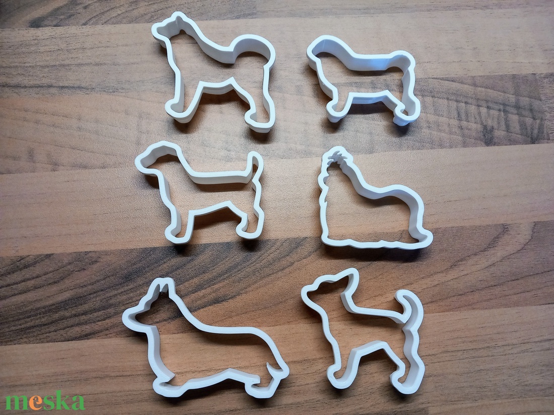 Kutya sütikiszúrók - Welsh Corgi, Mopsz, Csivava, Akita, Si-cu (Shih-tzu) és Jack Russel terrier - otthon & életmód - konyhafelszerelés, tálalás - sütés, főzés - sütikiszúró - Meska.hu