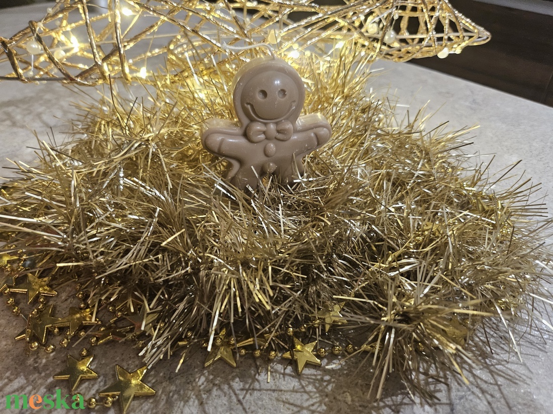 Illatmentes 100% szójaviasz figurás gyertya mézi - karácsony - adventi díszek - adventi gyertyadíszek és koszorúdíszek - Meska.hu