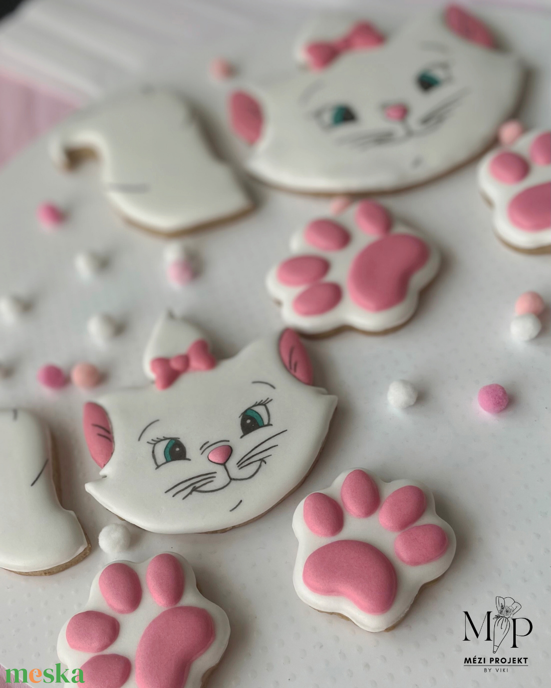 Disney Marie cicás mézeskalács szett - élelmiszer - gasztro ajándékcsomag - Meska.hu Disney Marie cicás mézeskalács szett - élelmiszer - gasztro ajándékcsomag - Meska.hu
