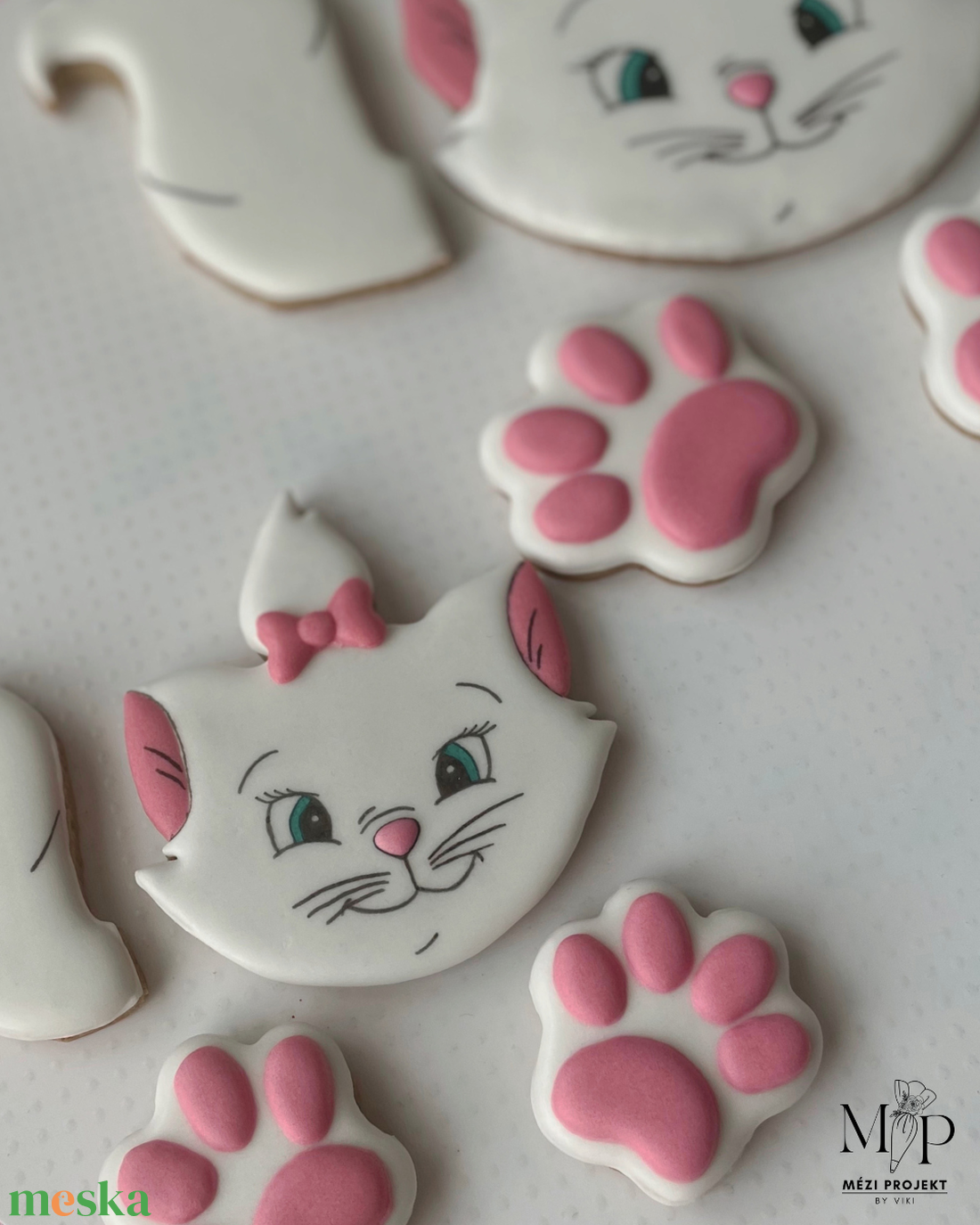 Disney Marie cicás mézeskalács szett - élelmiszer - gasztro ajándékcsomag - Meska.hu Disney Marie cicás mézeskalács szett - élelmiszer - gasztro ajándékcsomag - Meska.hu