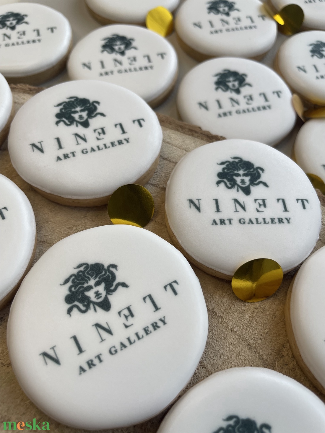 Egyedi logóval ellátott mézeskalács - élelmiszer - édesség - mézeskalács - Meska.hu