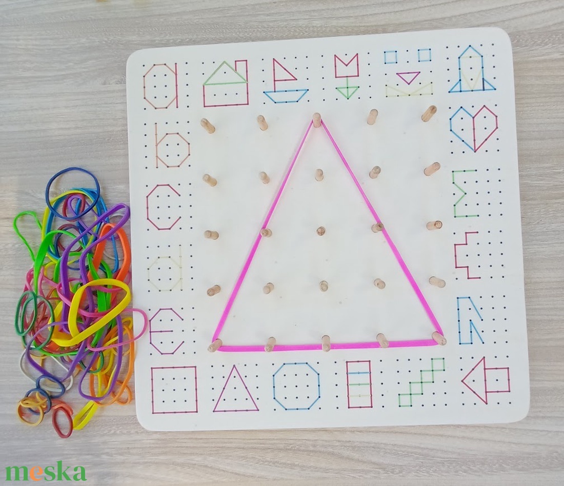 Montessori geotábla színes gumikkal � formaalkotó fejlesztőjáték - játék & sport - készségfejlesztő és logikai játék - oktató játékok - Meska.hu