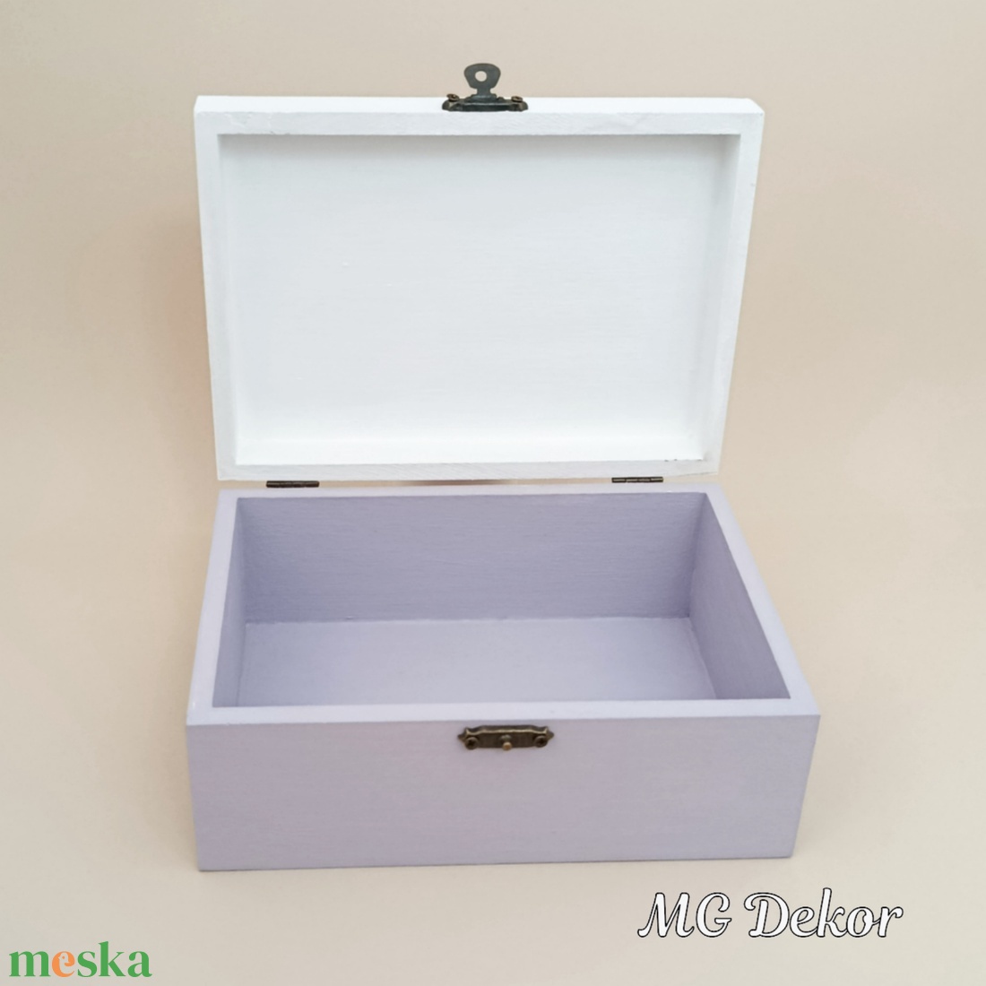 Díszdoboz nyugdíjba vonulásra - Pillangós lila  - otthon & életmód - dekoráció - asztal és polc dekoráció - díszdoboz - Meska.hu