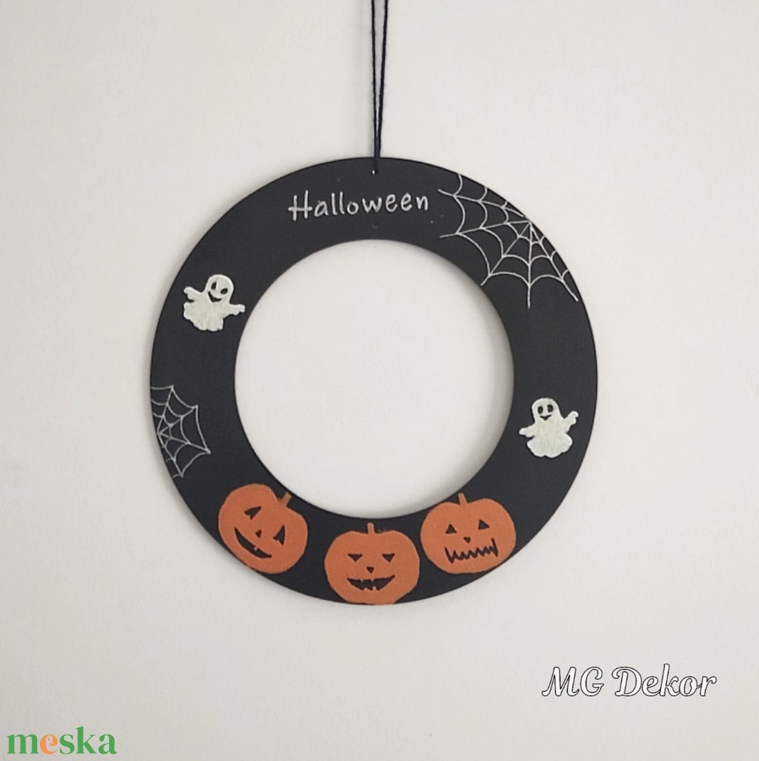 Halloweeni ajtódísz tökökkel - otthon & életmód - dekoráció - halloween - halloweeni ajtódíszek és ablakdíszek - Meska.hu Halloweeni ajtódísz tökökkel - otthon & életmód - dekoráció - halloween - halloweeni ajtódíszek és ablakdíszek - Meska.hu