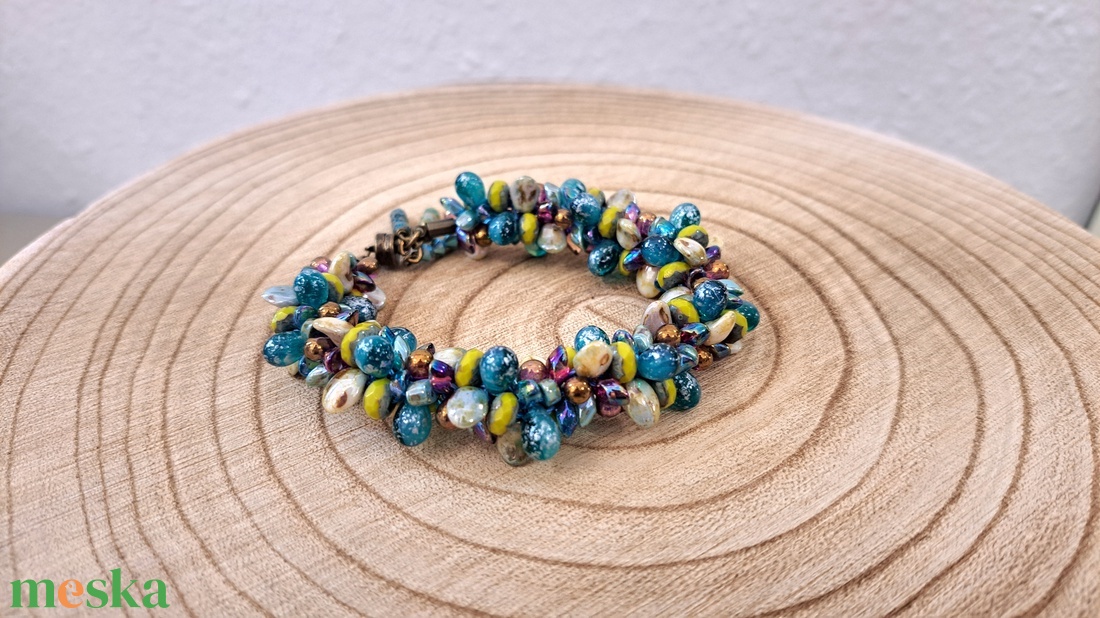 Csepp karkötő zöld-türkiz - ékszer - karkötő - gyöngyös karkötő - Meska.hu