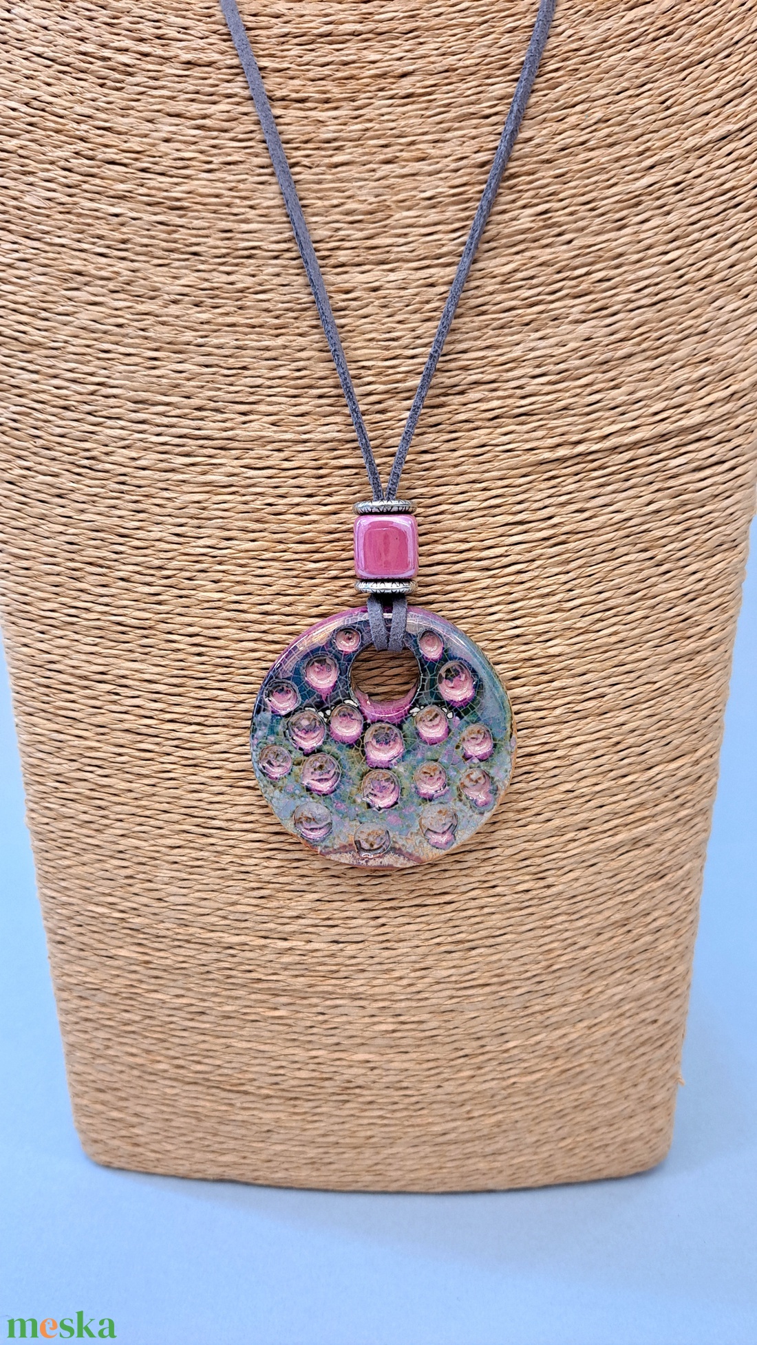 Kerámiamedálos hosszú lánc, kerek - ékszer - nyaklánc - hosszú nyaklánc - Meska.hu