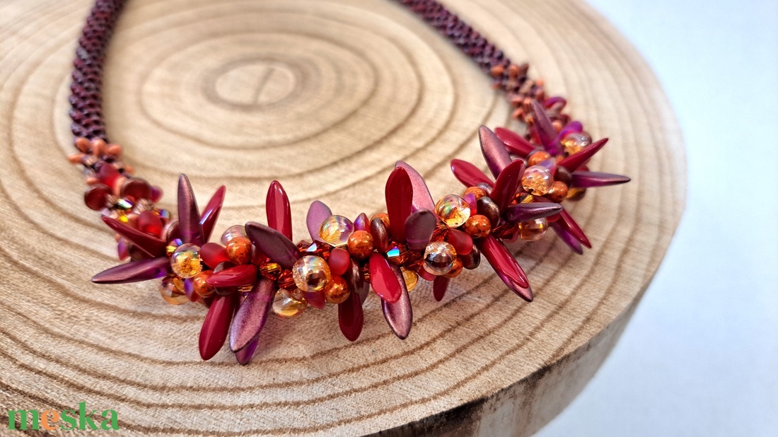 Tüske lánc bordó - ékszer - nyaklánc - medál nélküli nyaklánc - Meska.hu