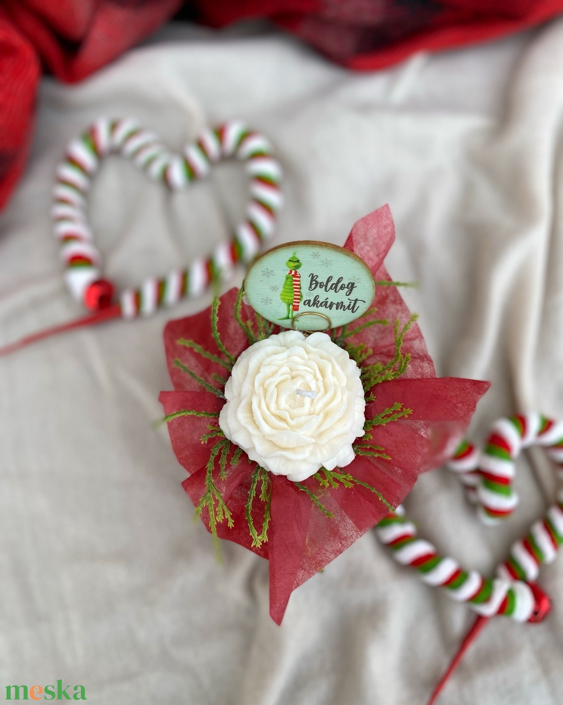 Grincs inspirálta gyertya virágbox (szójagyertyából) - kézműves ajándék karácsonyra - otthon & életmód - gyertya, illat, aroma - gyertya - Meska.hu