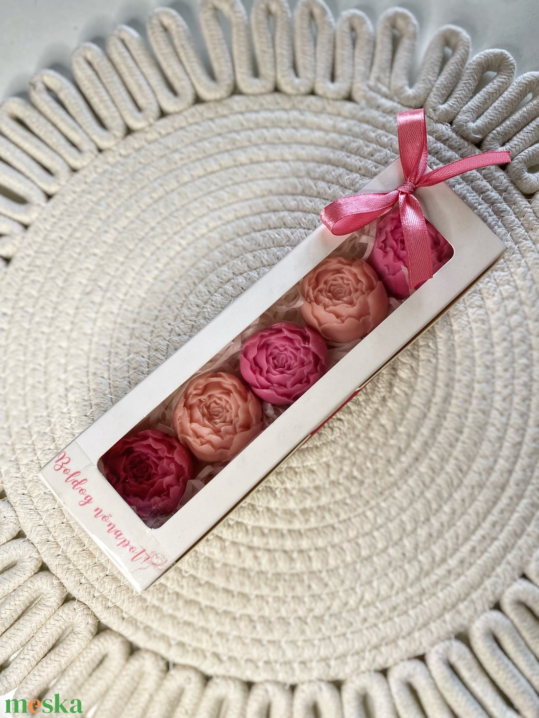 Bazsarózsa illatviasz díszdobozban-Nőnapra, valentin napra és más alkalomra - otthon & életmód - gyertya, illat, aroma - gyertya - Meska.hu