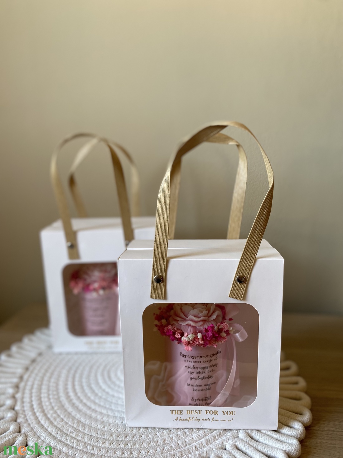 Gyertya virágbox (szójagyertyából) szülőköszöntő/tanúfelkérő és koszorúslányfelkérő - kézműves ajándék - otthon & életmód - gyertya, illat, aroma - gyertya - Meska.hu