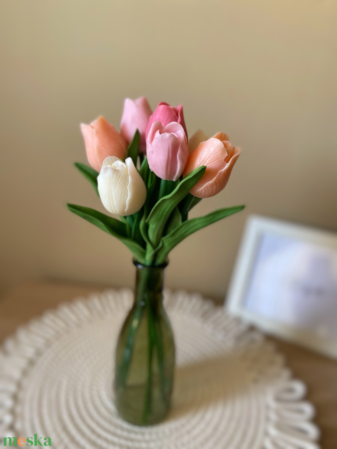 Gyertya tulipán élethű szárral vázában (szójagyertya) - Nőnapra, Anyák napjára vagy más alkalomra - otthon & életmód - gyertya, illat, aroma - gyertya - Meska.hu