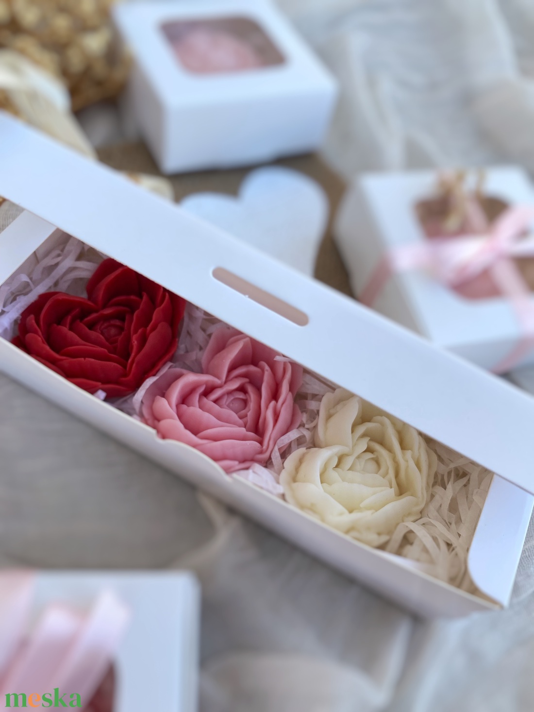 Szív illatviasz díszdobozban-Nőnapra, valentin napra, anyák napjára és más alkalomra - otthon & életmód - gyertya, illat, aroma - gyertya - Meska.hu